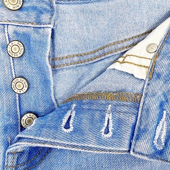 🐝 Pacsun Mid Rise Jean shorts 🐝 (2 for $25) - Picture 7 of 8